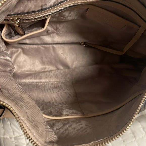 Michael kohl’s monogram hobo style purse - Picture 8 of 9